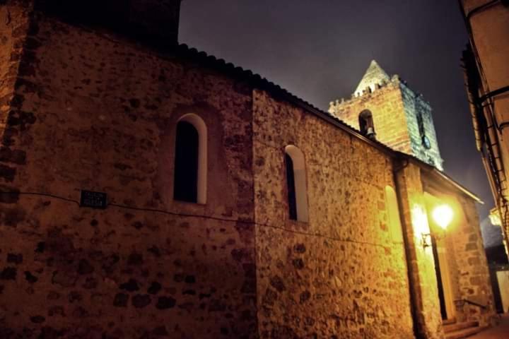 Pensjonat Casa Pinos Siles Zewnętrze zdjęcie